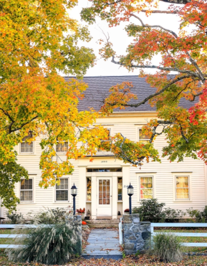 Unforgettable Romantic Weekend in CT: Explore Mystic & Woodstock Hill