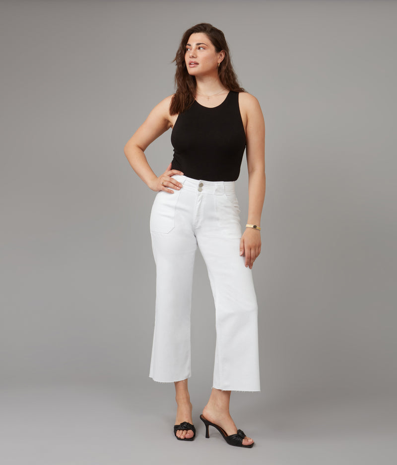 Collette Jeans: Flaunt Your Legs With High-Rise Wide Leg Design
