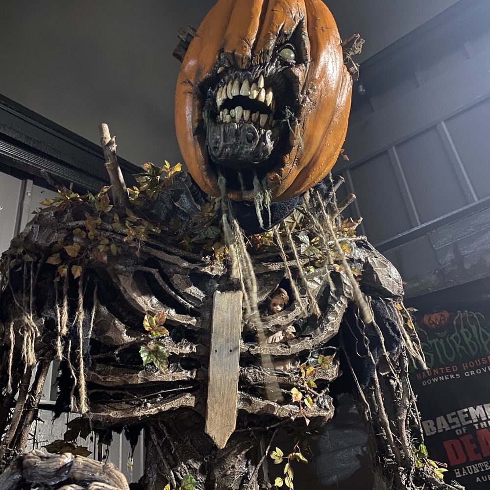 Experience Haunted House Lombard IL: Get Ready for a Fright Night