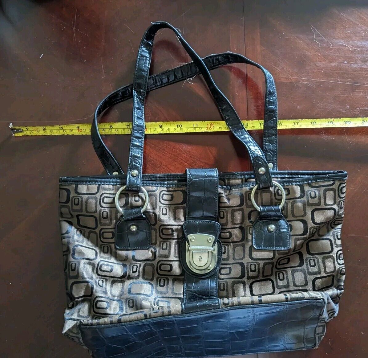 What are tianni handbags? Get to know about these stylish bags!