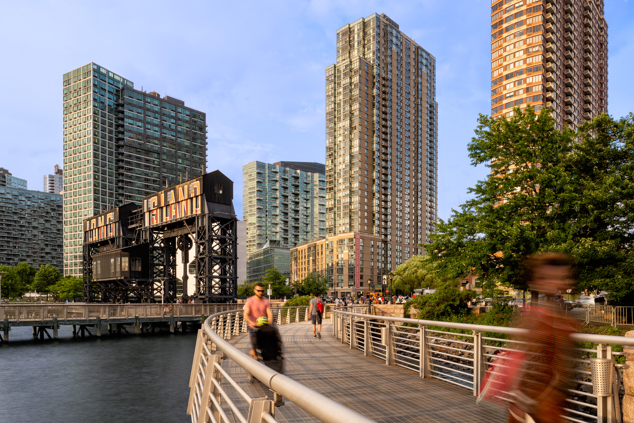 Long Island Living, City Commute? Discover the Best Areas to Live and Travel Easily!